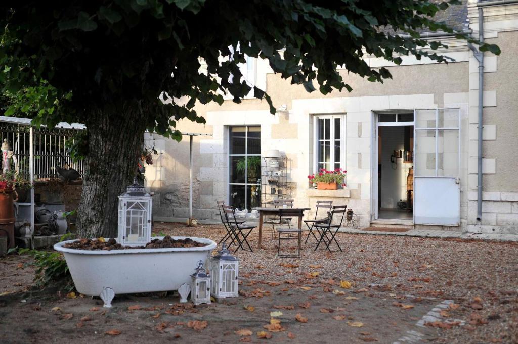 Chambres Et Tables D'Hotes Le Voriou Couddes 外观 照片